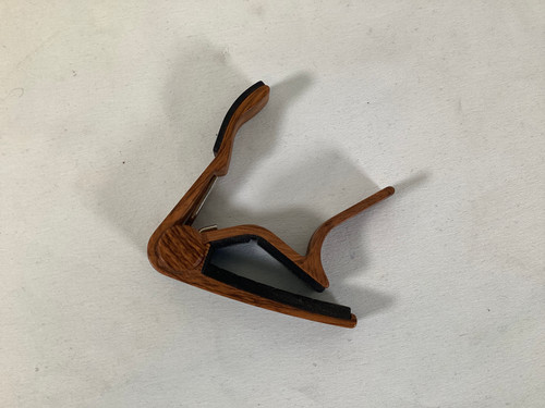 Vist Large View of Product Image Which is Used WINGO CAPO Guitar Accessory