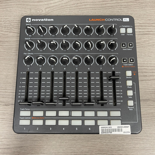 Vist Large View of Product Image Which is Used - Novation LAUNCH CONTROL XL Compact Controller 
