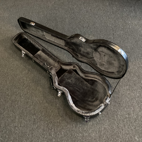 Vist Large View of Product Image Which is Used Epiphone CASE - LES PAUL Guitar Case