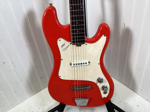 Vist Large View of Product Image Which is Used Vox METEOR V233 Vintage Electric Guitar Red 6-String