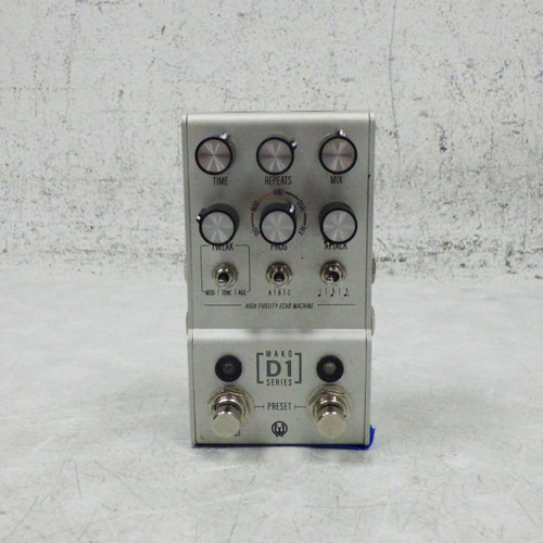 Vist Large View of Product Image Which is Used Walrus Audio MAKO D1 ECHO MACHINE Echo Pedal