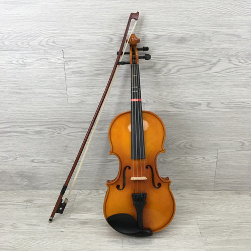 Vist Large View of Product Image Which is Used Cecilio MENDINI MV400 1/2 Violin 1/2 Size