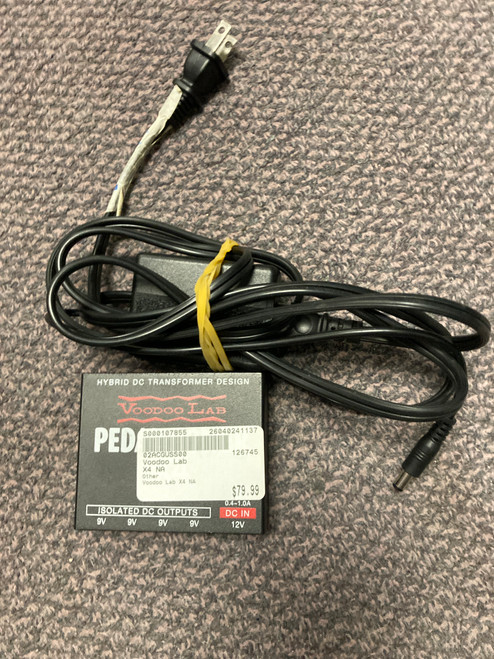 Vist Large View of Product Image Which is Used Voodoo Lab X4 NA Pedal Power Supply
