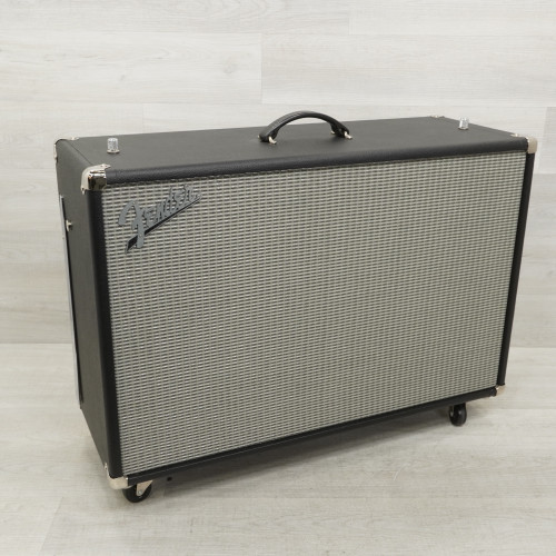 Vist Large View of Product Image Which is Used Fender Super-sonic 60 212 2x12 Guitar Speaker Cabinet