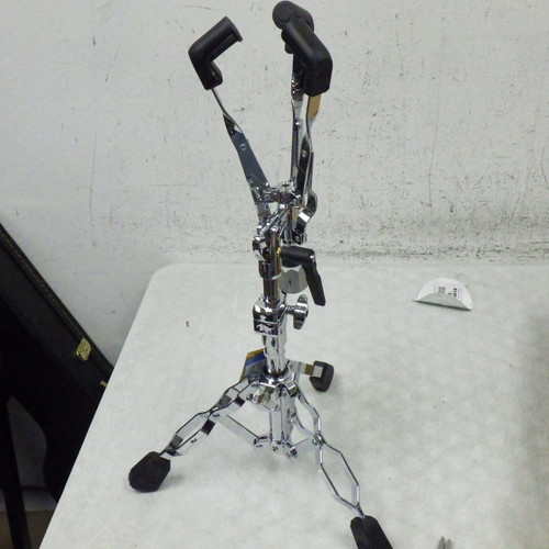 Vist Large View of Product Image Which is Used DW 3300A SNARE STAND Snare Stand