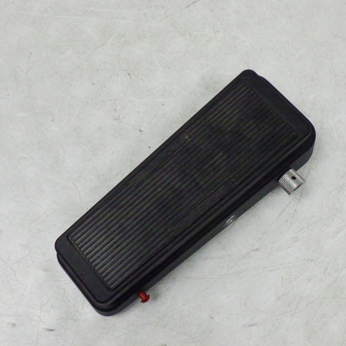 Vist Large View of Product Image Which is Used Dunlop 535Q CRY BABY Wah Pedal