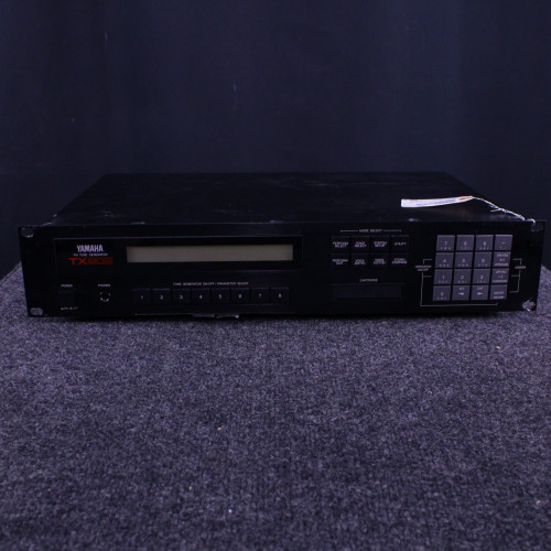 Vist Large View of Product Image Which is Used Yamaha TX802 FM TONE GENERATOR Vintage Rackmount Synthesizer Rackmount