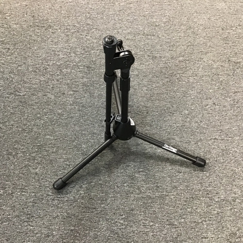 Vist Large View of Product Image Which is Used On-Stage OSS-7411B Microphone Stand