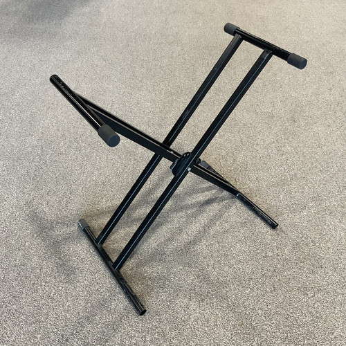 Vist Large View of Product Image Which is Used ULTIMATE SUPPORT DOUBLE X KEY STAND