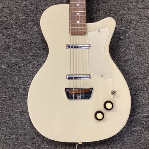 Vist Large View of Product Image Which is Used Danelectro 56 U-2 Electric Guitar White 6-String