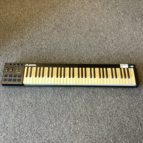 Vist Large View of Product Image Which is Used Alesis V61 61-Key Controller 61-Key