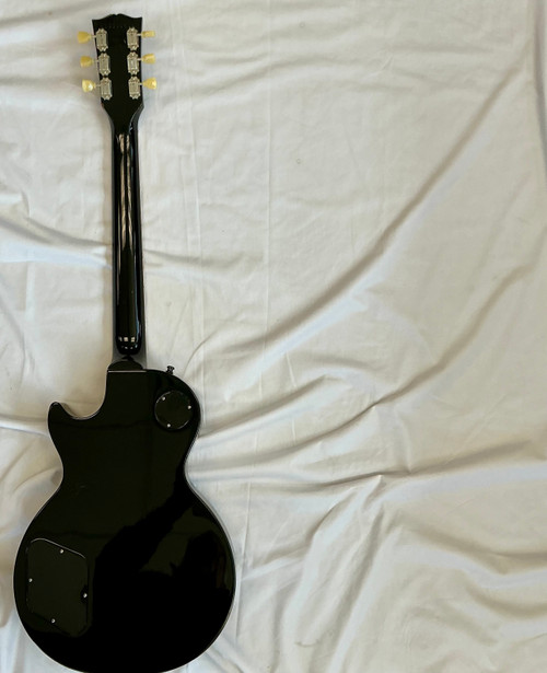 Vist Large View of Product Image Which is Used 2011 Gibson LES PAUL TRADITIONAL  Electric Guitar in Ebony 6-String