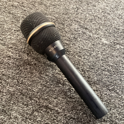 Vist Large View of Product Image Which is Used Electrovoice - EV N/D 457A Dynamic Microphone