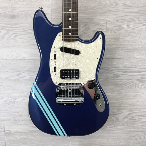 Vist Large View of Product Image Which is Used Fender MUSTANG MIJ 1995-96 Electric Guitar Blue 6-String