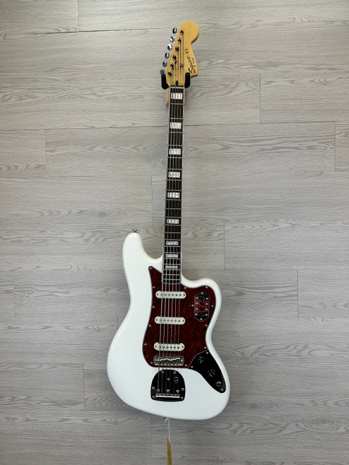 Vist Large View of Product Image Which is Used Squier VINTAGE MODIFIED BASS VI Bass Guitar White 6-String