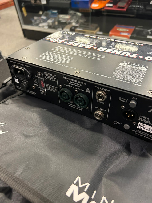 Vist Large View of Product Image Which is Used Peavey MINIMAX Bass Amplifier No Size