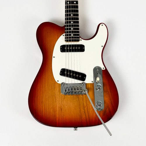 Vist Large View of Product Image Which is Used G&L 1988 ASAT Rare Bird with Tremolo Vintage T Type Electric Guitar Cherry Burst 6-String