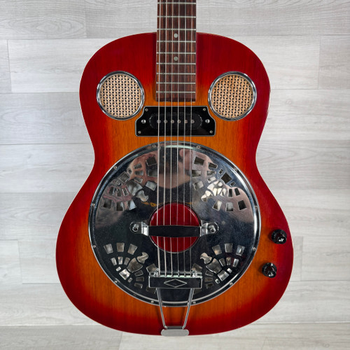 Vist Large View of Product Image Which is Used Conrad Vintage Matsumoku Round Neck Resonator Acoustic Guitar - Cherry Sunburst