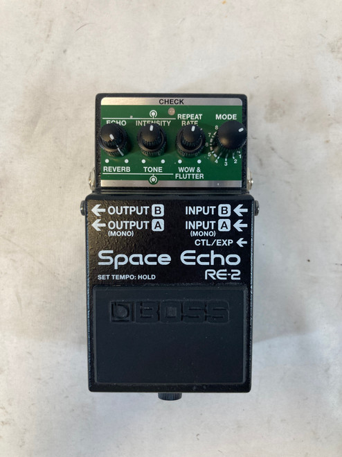 Vist Large View of Product Image Which is Used Boss RE-2 Guitar Effect Pedal