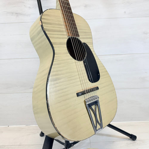 Vist Large View of Product Image Which is Used Stella S62-1C Vintage Solid Top Acoustic Guitar Natural