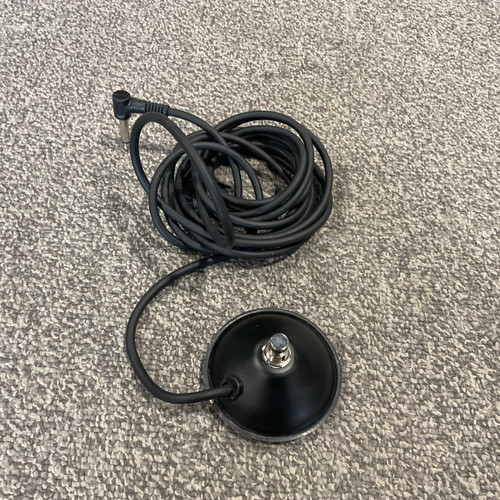 Vist Large View of Product Image Which is Used FENDER SINGLE BUTTON FOOTSWITCH