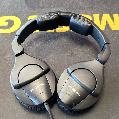 Vist Large View of Product Image Which is Used Sennheiser HD280 PRO Headphones