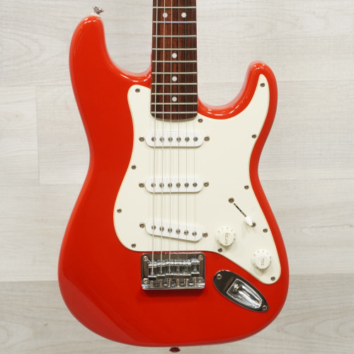 Vist Large View of Product Image Which is Used Squier Mini S Electric Guitar Red
