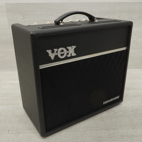 Vist Large View of Product Image Which is Used Vox VT40X 1x10 Solid State Amplifier