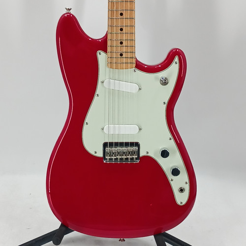 Vist Large View of Product Image Which is Used Fender DUO SONIC Vintage Offset Dbl Cutaway Guitar Red 6-String