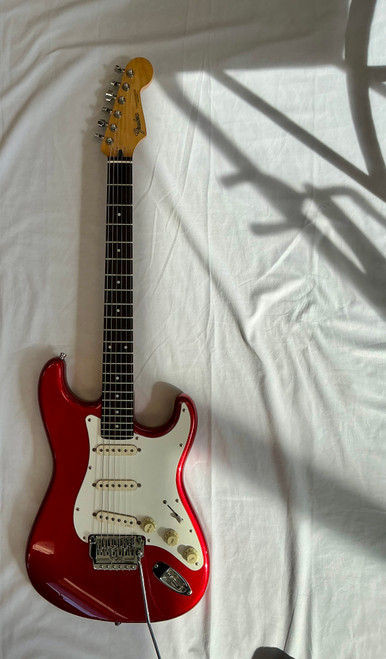 Vist Large View of Product Image Which is Used 1985 Fender STRAT MADE IN JAPAN Vintage S Type Electric Guitar Red 6-String