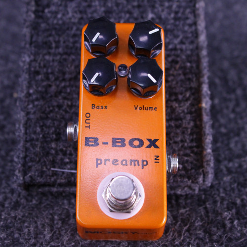 Vist Large View of Product Image Which is Used Mosky Audio Technology B-BOX PREAMP Guitar PreAmp Pedal