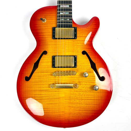 Vist Large View of Product Image Which is Used Carvin SH550 Semi-Hollow Electric Guitar Cherry Sunburst 6-String