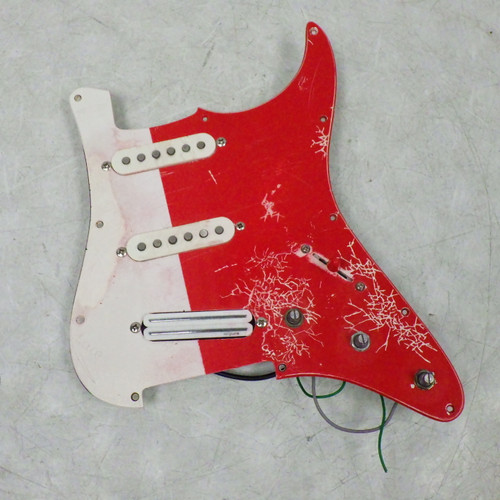 Vist Large View of Product Image Which is Used SQUIER + ORIPURE HOT RAIL LOADED GUARD Guitar Hardware