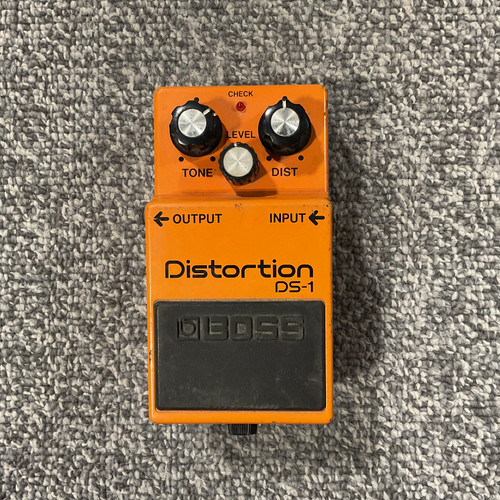 Vist Large View of Product Image Which is Used BOSS DS-1 DISTORTION Guitar Pedal