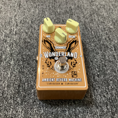Vist Large View of Product Image Which is Used CaLine SHIMMER WONDERLAND Reverb Pedal