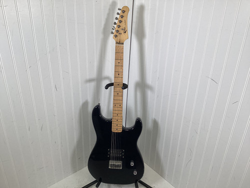 Vist Large View of Product Image Which is Used Sawtooth RISE ELECTRIC GUITAR/AMP COMBO S Type Electric Guitar Red 6-String