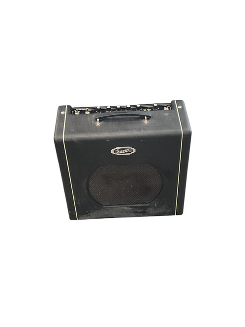 Vist Large View of Product Image Which is Used Supro BLUES KING 12 1 x 12 Tube Combo Amplifier 1 x 12
