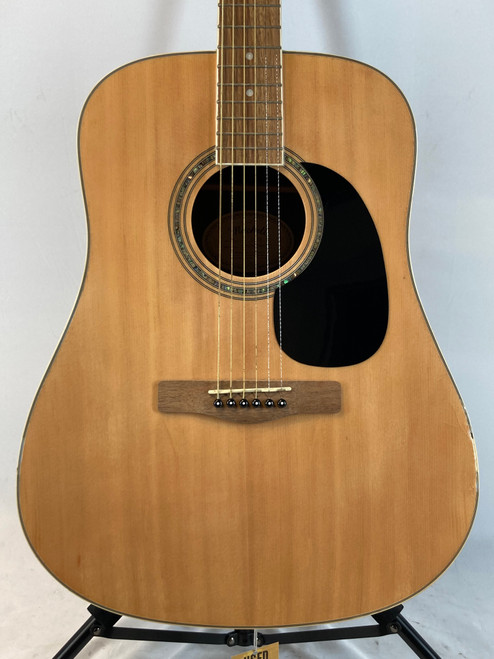 Vist Large View of Product Image Which is Used Mitchell 120 Acoustic Guitar