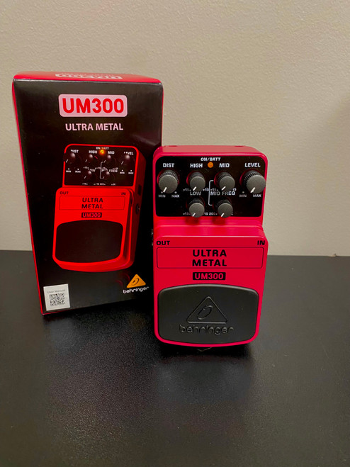 Vist Large View of Product Image Which is Used Behringer UM300 ULTRA METAL Distortion Pedal