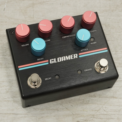 Vist Large View of Product Image Which is Used Pigtronix Gloamer Fuzz Pedal