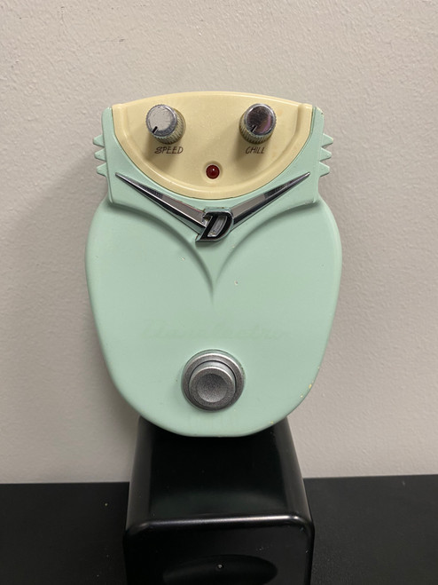 Vist Large View of Product Image Which is Used Danelectro COOL CAT CHORUS GUITAR PEDAL Chorus Pedal