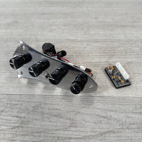 Vist Large View of Product Image Which is Used Sadowsky SAC ELE OBOARD MB4K Bass Preamp