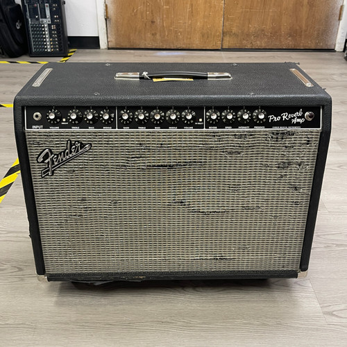 Vist Large View of Product Image Which is Used - Fender PRO REVERB 1 x 12 Tube Combo Amplifier