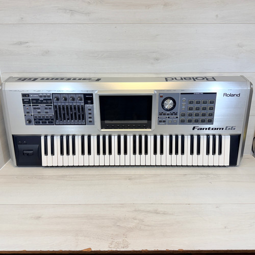 Vist Large View of Product Image Which is Used Roland FANTOM G6 Synthesizer 88-key