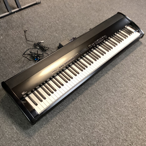 Vist Large View of Product Image Which is Used Kawai ES7 88-Key Digital Piano 88-key
