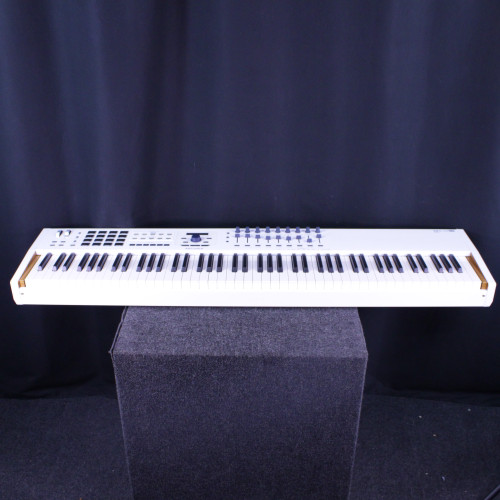 Vist Large View of Product Image Which is Used Arturia KEYLAB 88 MIDI CONTOLLER WEIGHTED KEYS 88-Key Controller 88-key