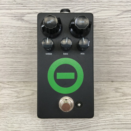 Vist Large View of Product Image Which is Used JESSUP AMPS KENNY HICKEY CHORUS Chorus Pedal