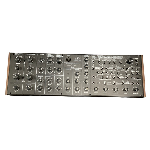 Vist Large View of Product Image Which is Used Behringer K-2 MK II Synthesizer Compact