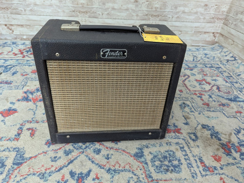Vist Large View of Product Image Which is Used Fender 1964 CHAMP 5F1 Vintage Tube Guitar Combo