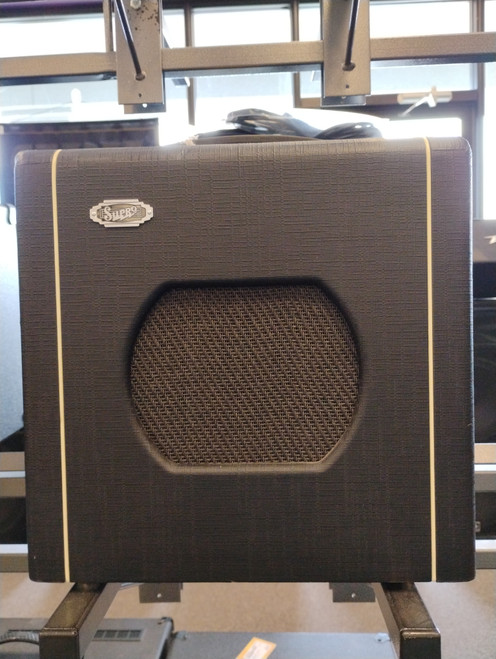 Vist Large View of Product Image Which is Used Supro 1808 BLUES KING 8 Tube Guitar Amp 1 x 8